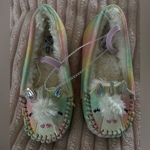 Self Esteem Capricorn footwear